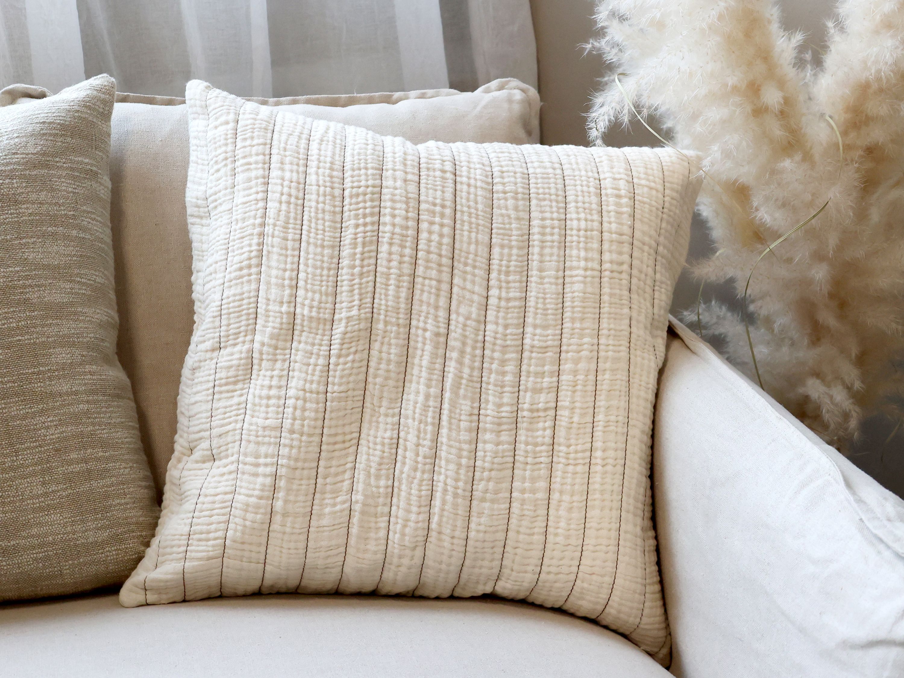 Aix Pude med striber 45x45