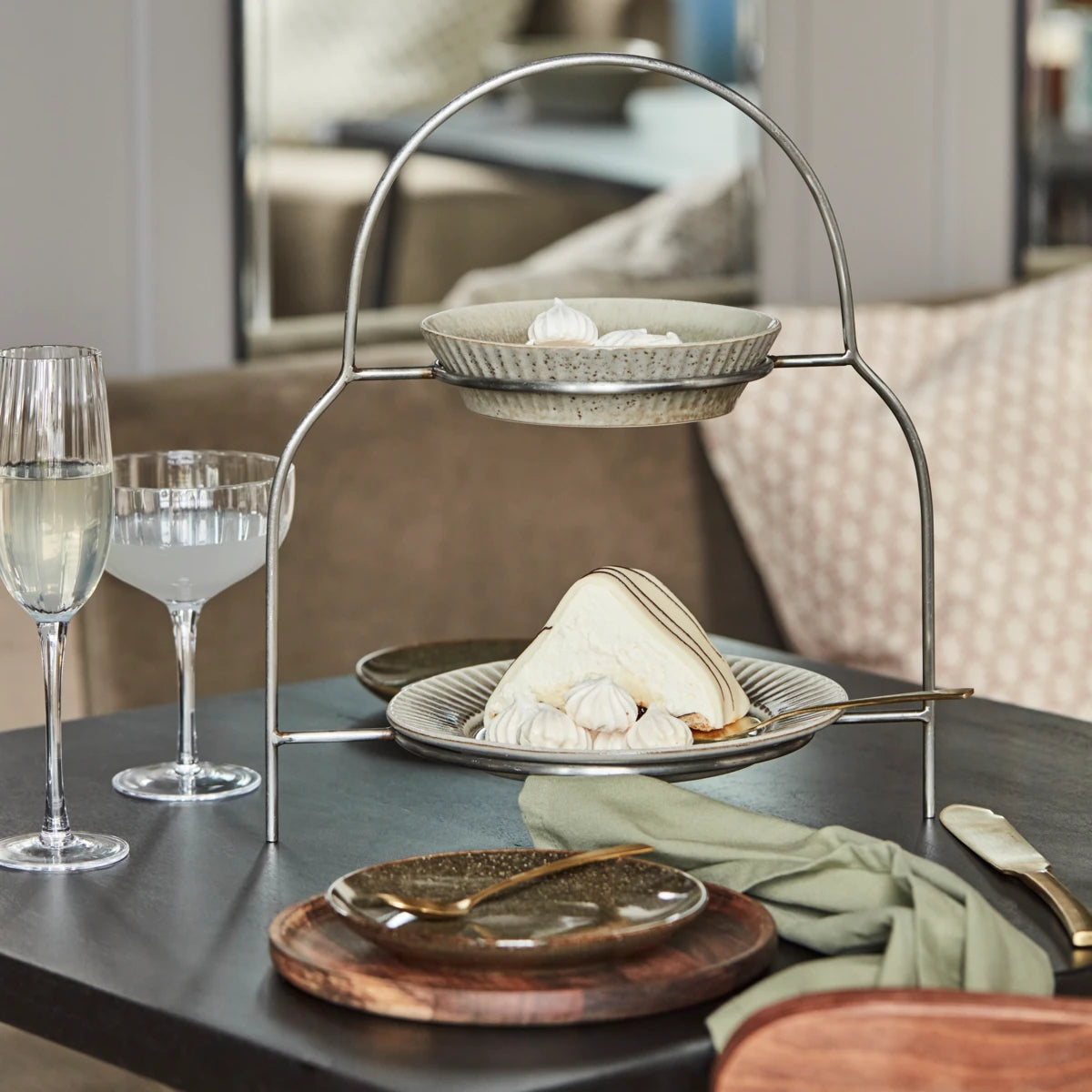 Plate stand, HDSana, Silver finish