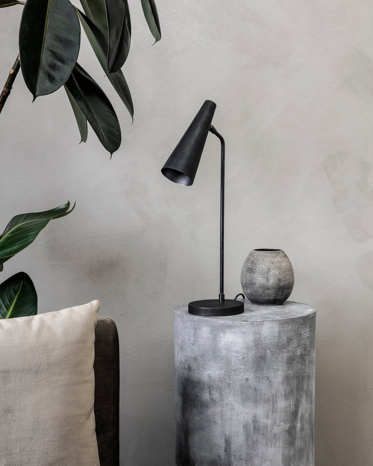 Table lamp, HDmatte black