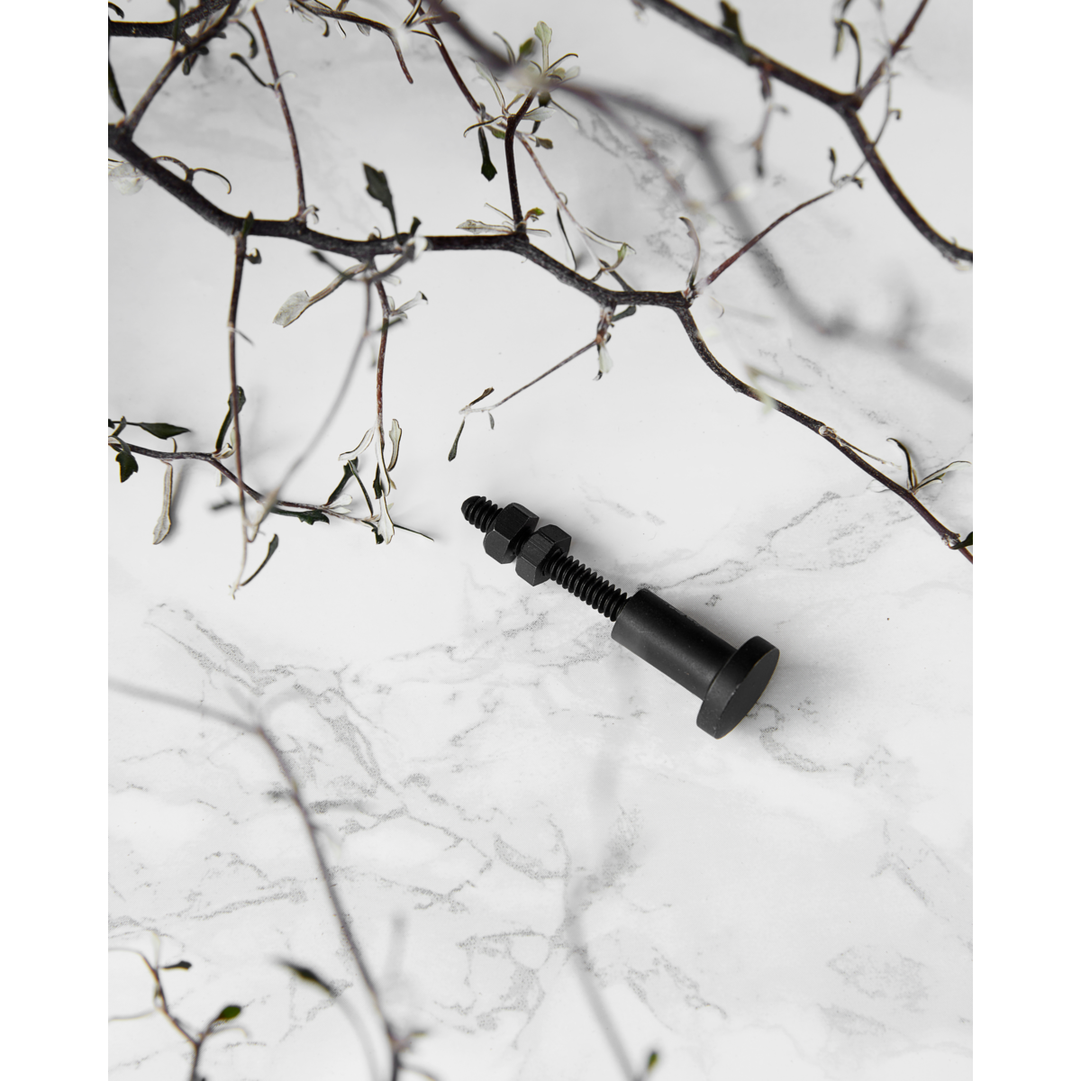 Knob - black