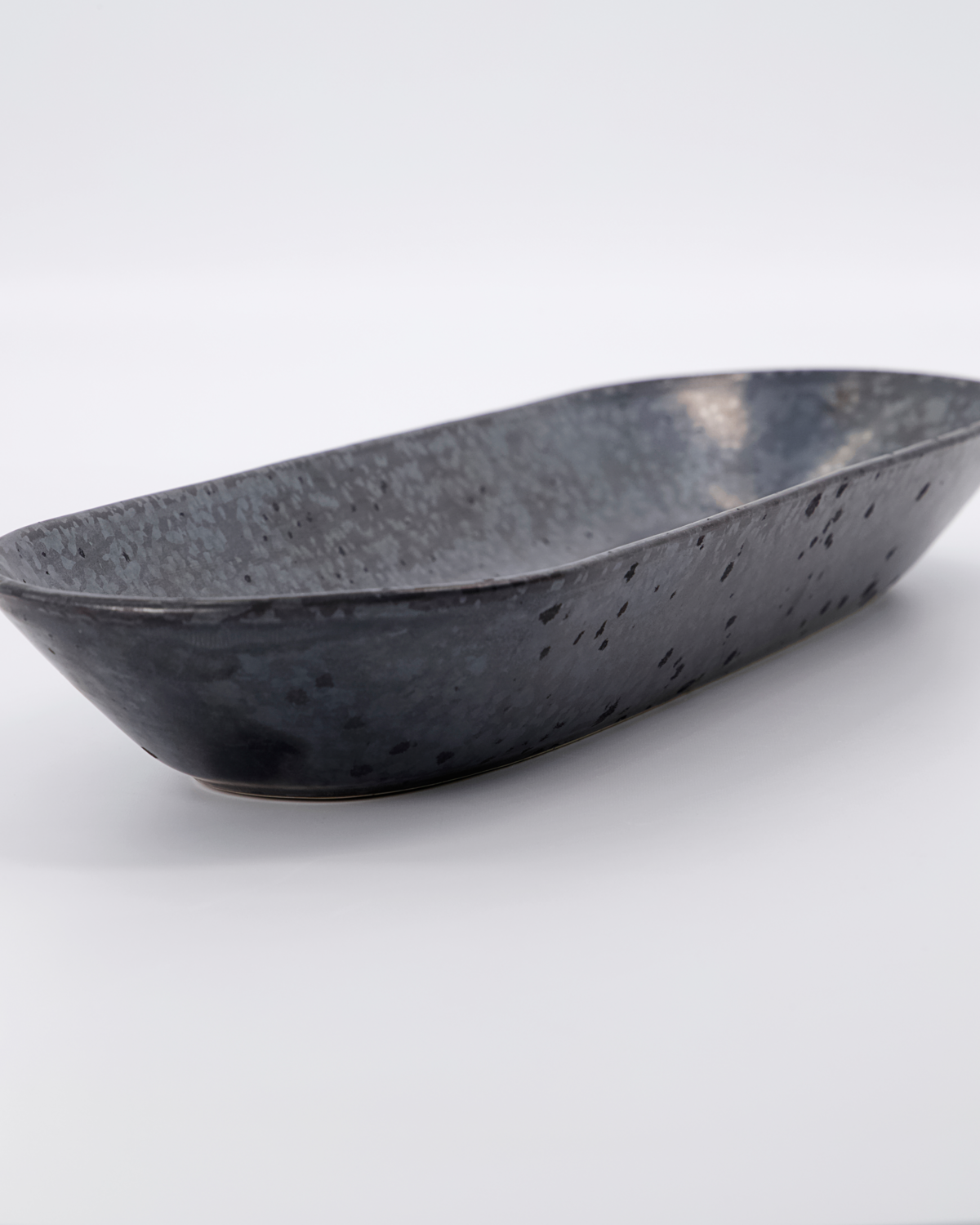 Serving dish black brown 2