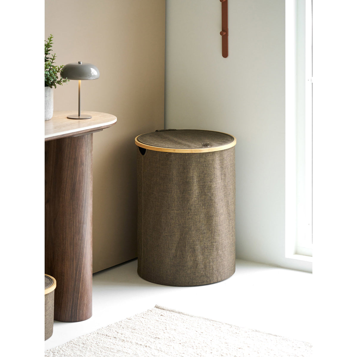 Noto Laundry basket, round,
