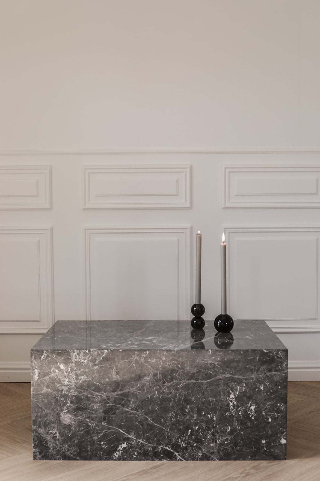 Phantom cube table 6007