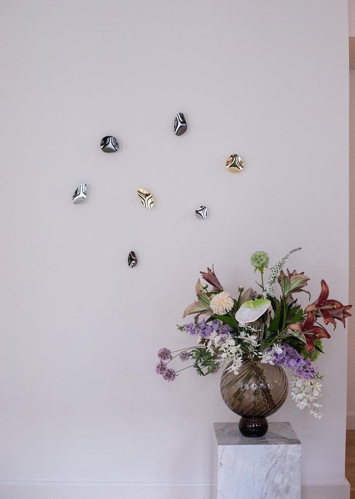 Amalia Hook Oblong Small Black Chrome