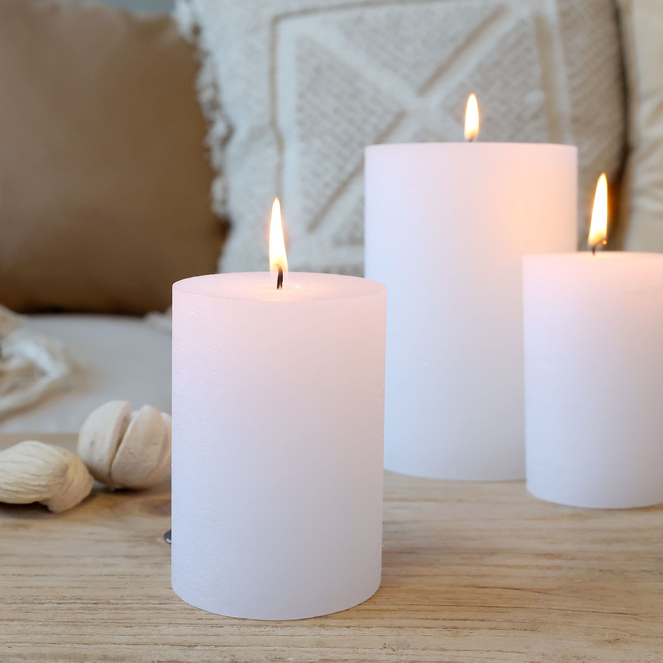 Macon lys rustik 40t H10/ø7 hvid