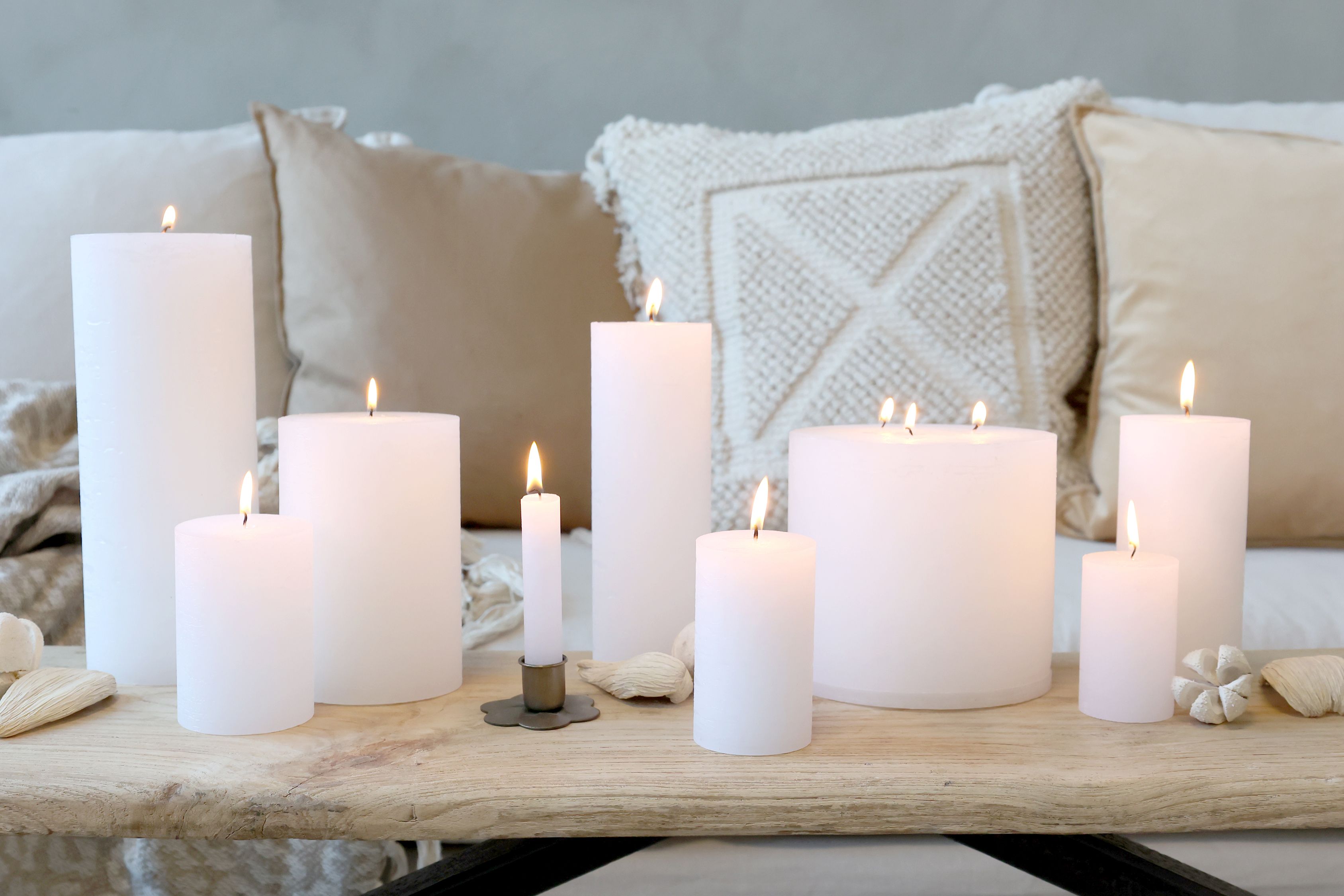 Macon lys rustik 30t H10/ø6 hvid