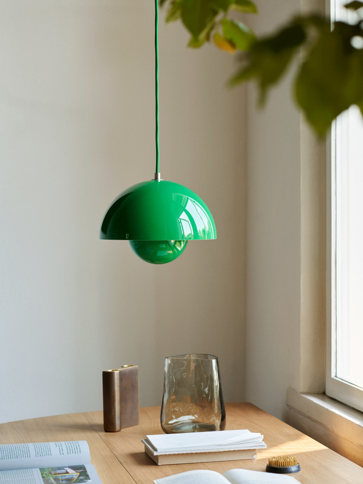 Flowerpot Pendel VP1 - Signal green
