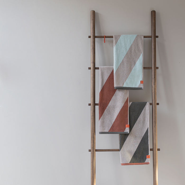 Diagonal 50X90, Mint