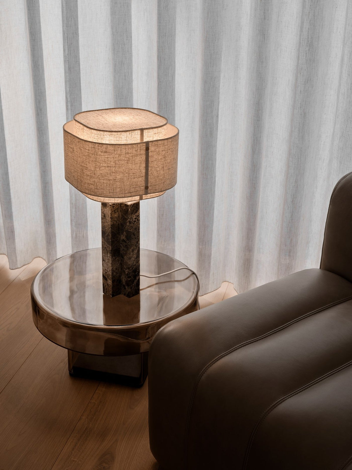 Takai Marble Bordlampe Brun