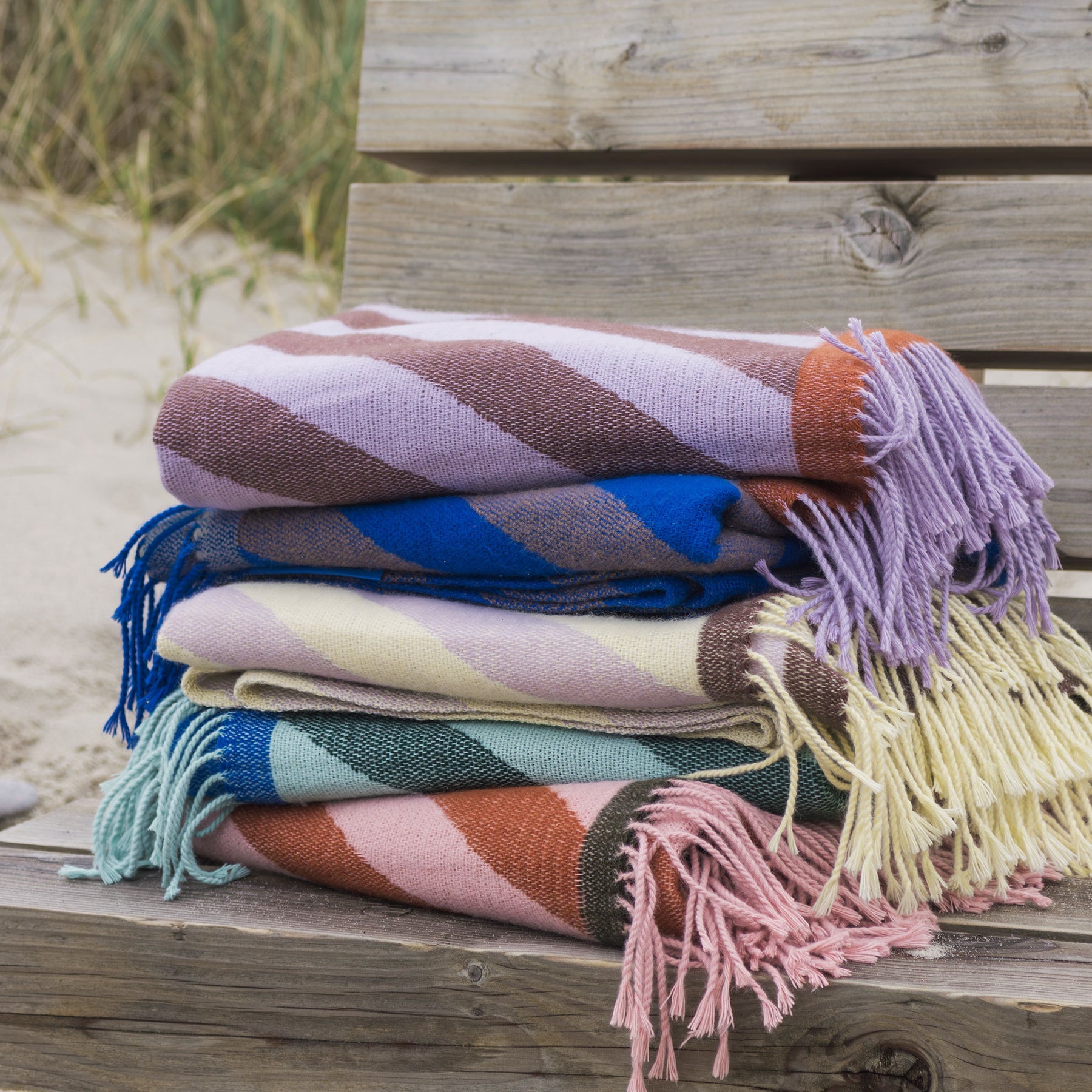 RETRO throw, Brown