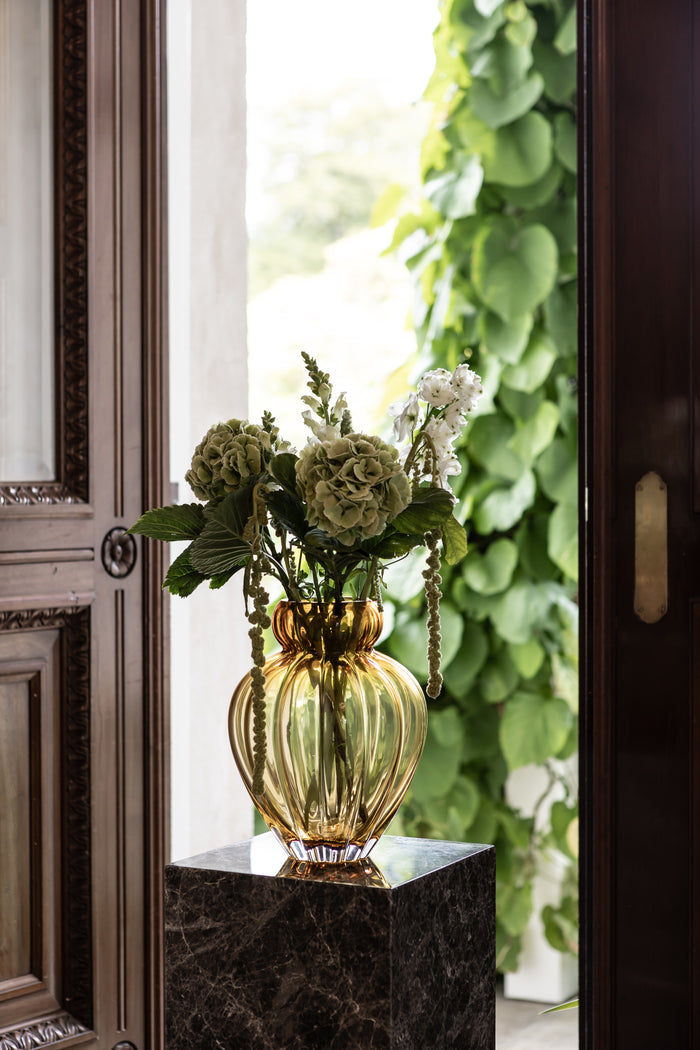 Audrey vase large saffron