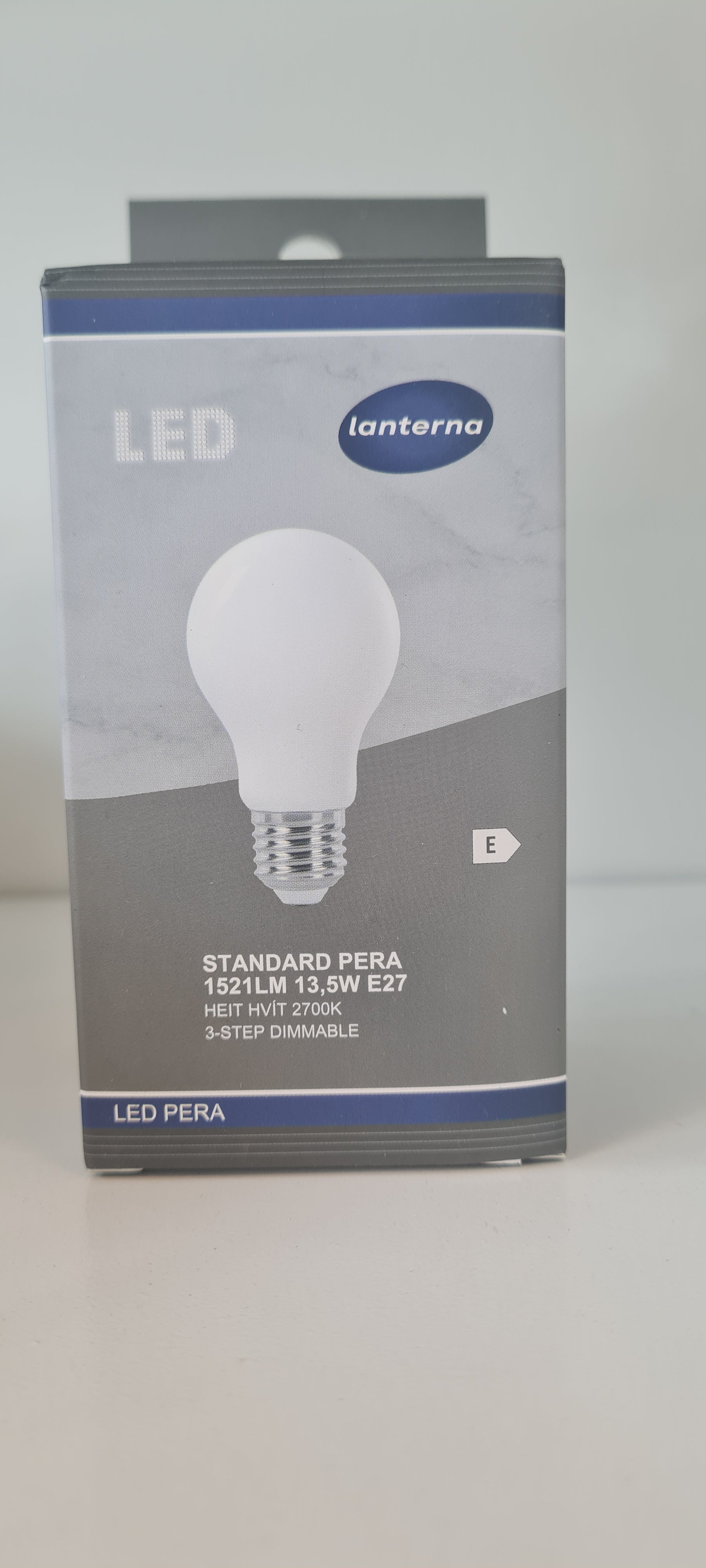 E27 Standard 13,5W 2700K 3-trin