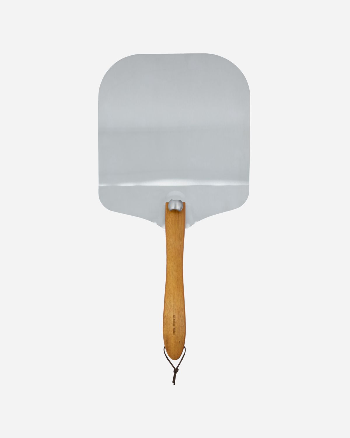 Pizza peel, Nature