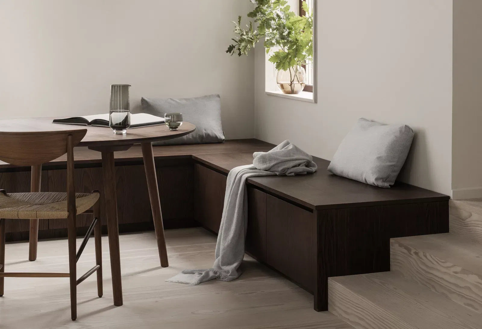 Throw B 130 cm. T200 cm Micro chip