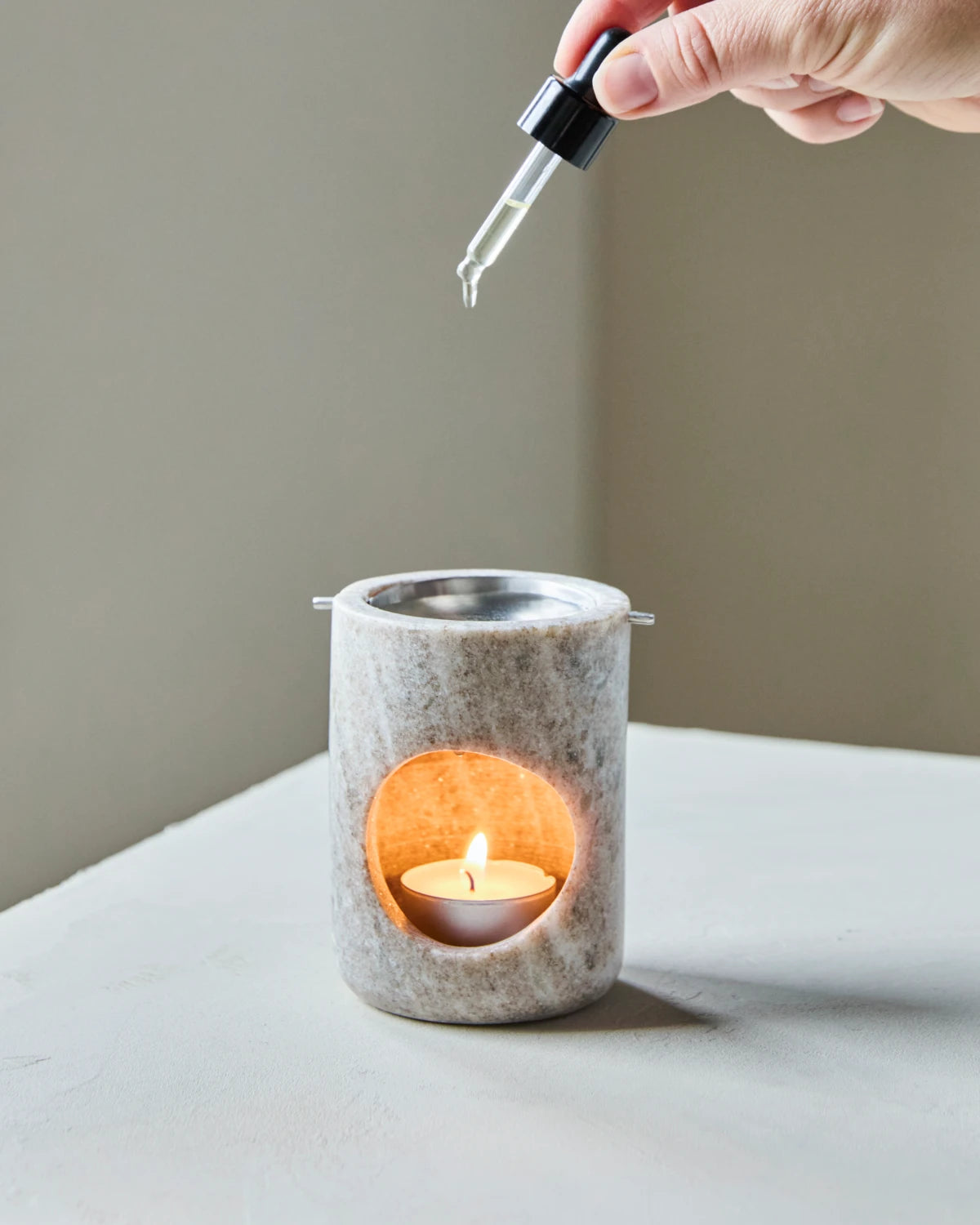 Oil burner, MKMarble, Beige, Silver finish