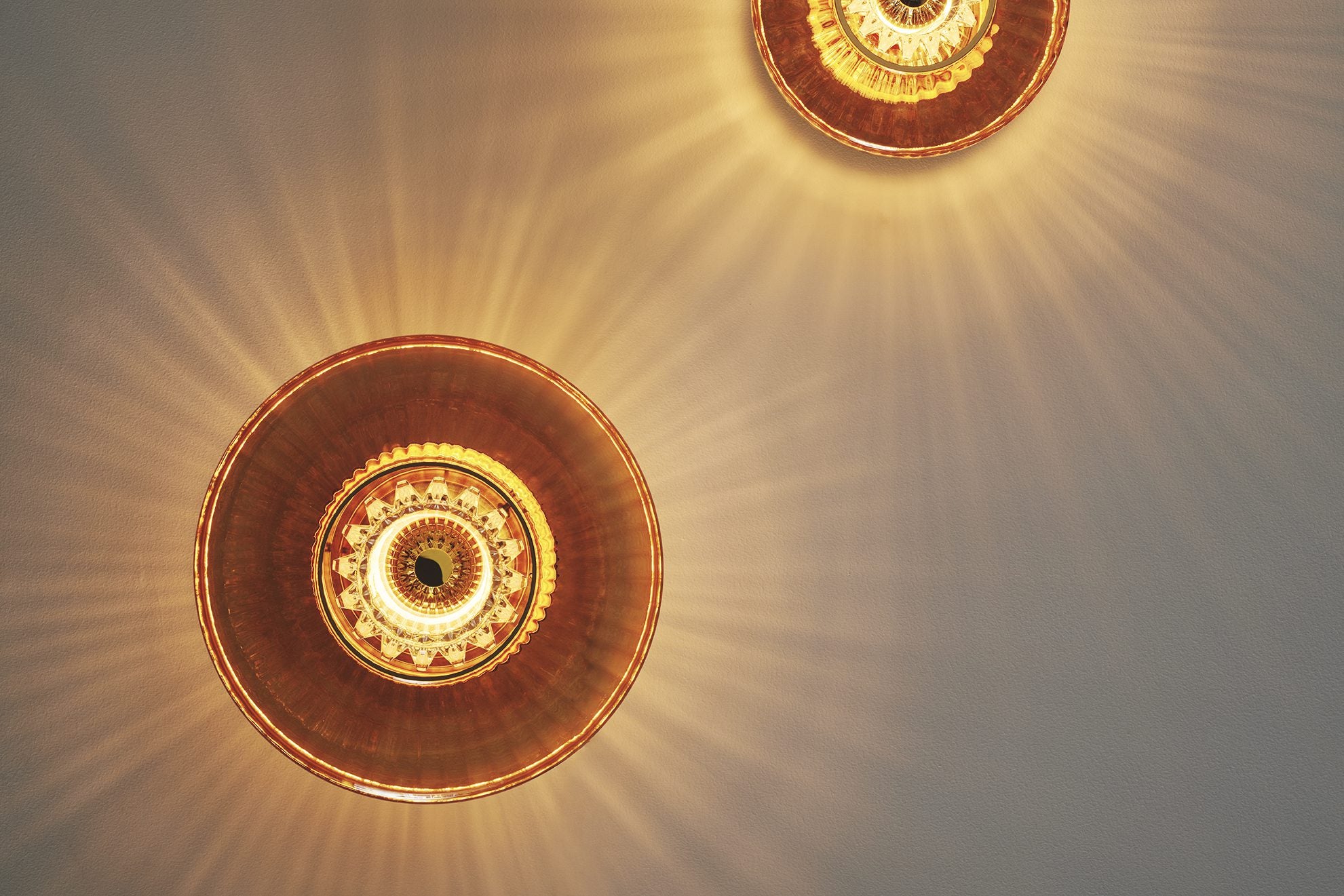 New wave optic wall - Amber