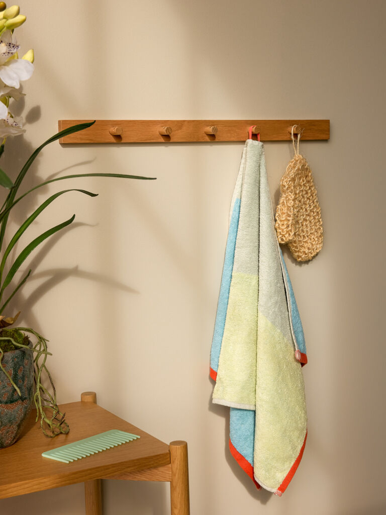 Cosplay Coatrack L60