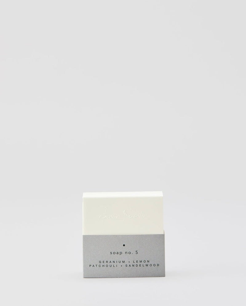 Sæbe nr. 5 | GERANIUM, LEMON, PATCHOULI, SANDELWOOD